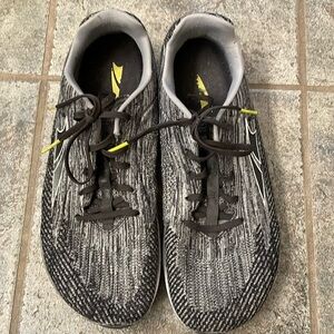 12.5 Men’s Grey Altra Trainers